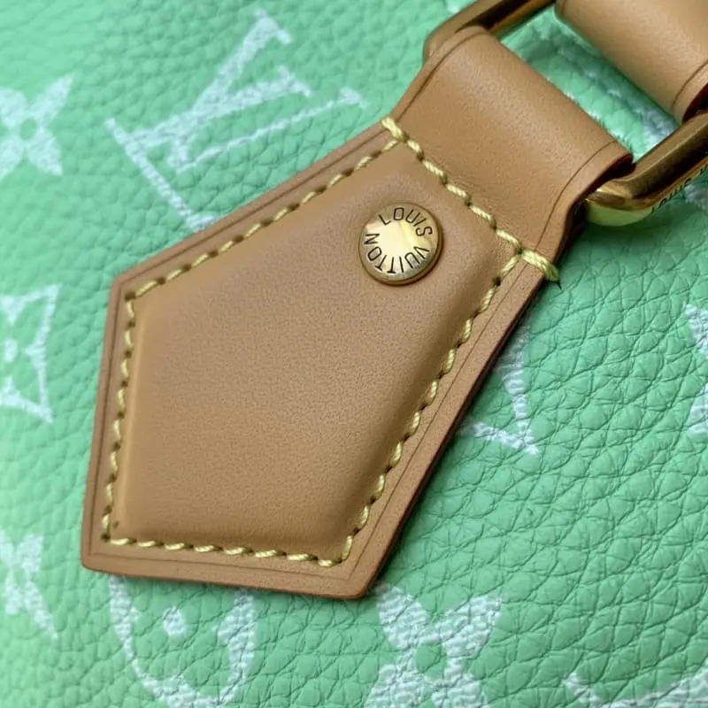 M24423 Fruit Green 25x15x15cm High Quality Bags - Image 6