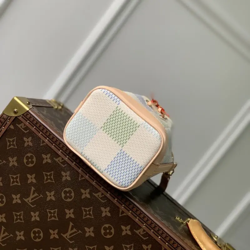 N40640 Blue Grid 13x16x10cm High Quality Bags - Image 5