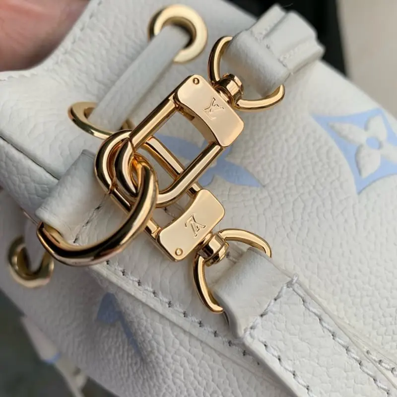 M46291 Blue silk screen 13x16x10cm High Quality Bags - Image 5