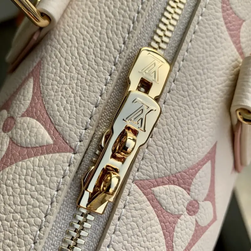 M46397 Apricot Silk Screen 20.5x13.5x12cm High Quality Bags - Image 5