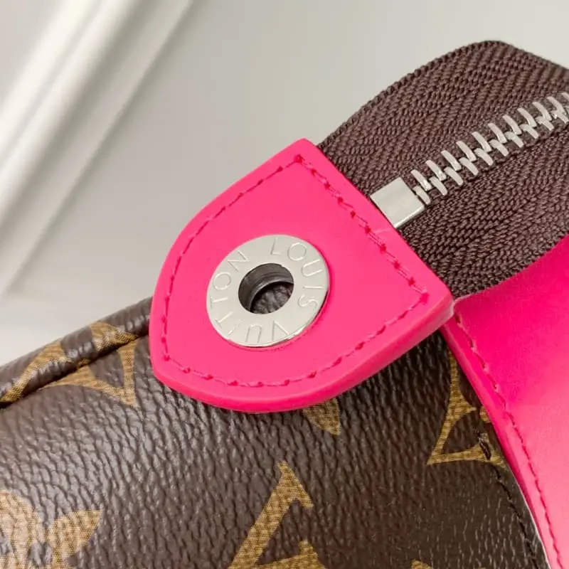 M13199 Red 21x7.5x30cm High Quality Bags - Image 5