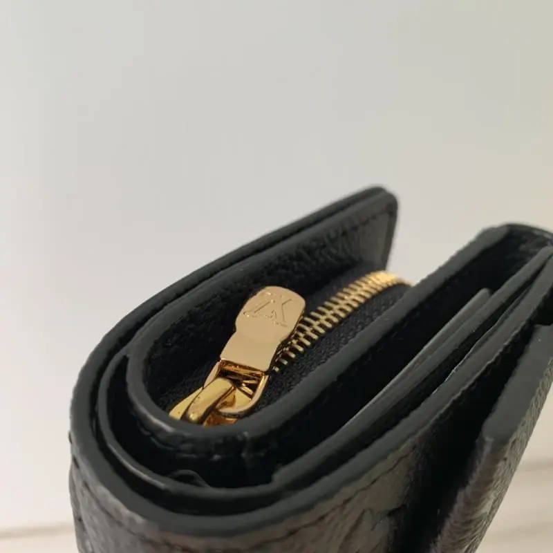 M80880 Black (embossed) 11.5x8.5x4cm High Quality Bags - Image 5