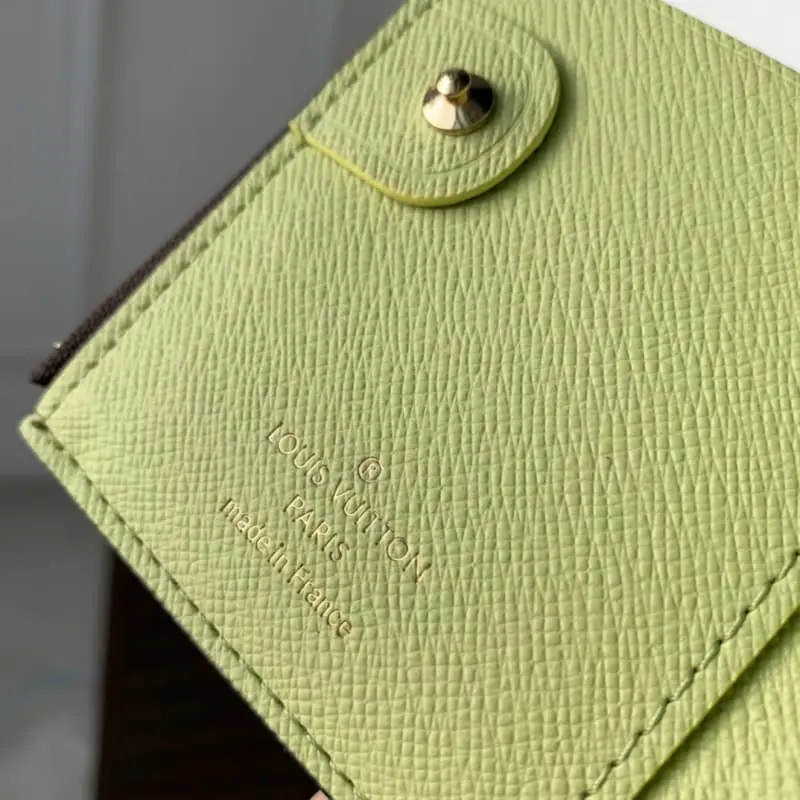 M82382 Green 9x11.5x1.5cm High Quality Bags - Image 4