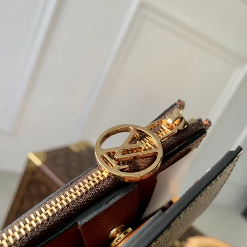 M82383 Brown 9x11.5x1.5cm High Quality Bags - Image 4