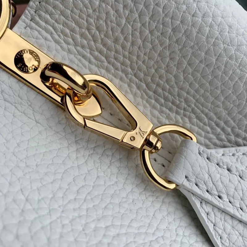 M23456 White 27x18x9cm High Quality Bags - Image 5