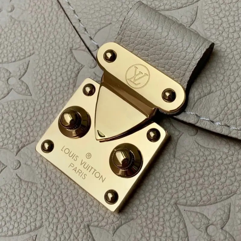 M44738 S1 25x19x7cm High Quality Bags - Image 5