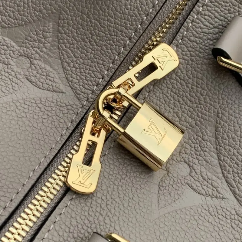 M59273 25x19x15cm High Quality Bags - Image 4