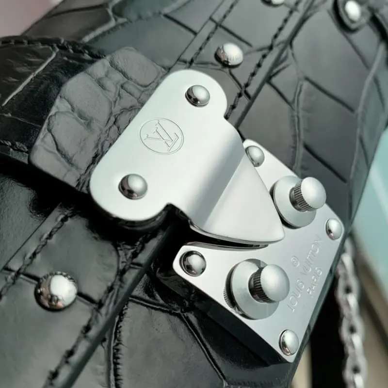 M57835 19x9x9cm High Quality Bags - Image 5