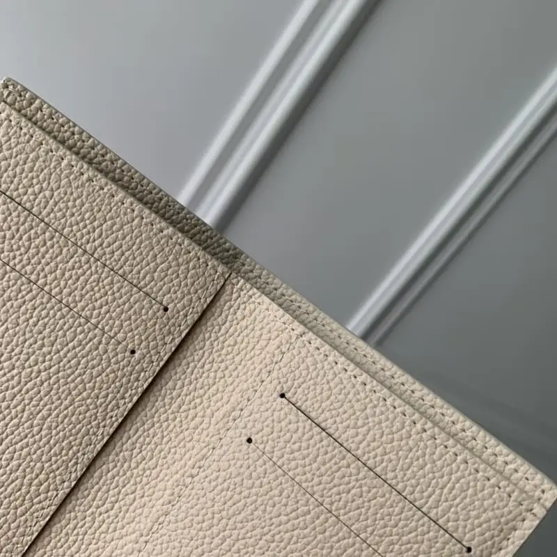 M12674 White 9x11.5x1.5cm High Quality Bags - Image 5