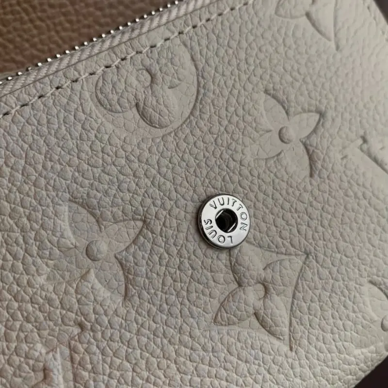 M12746 White 12x9.5x2.5cm High Quality Bags - Image 5