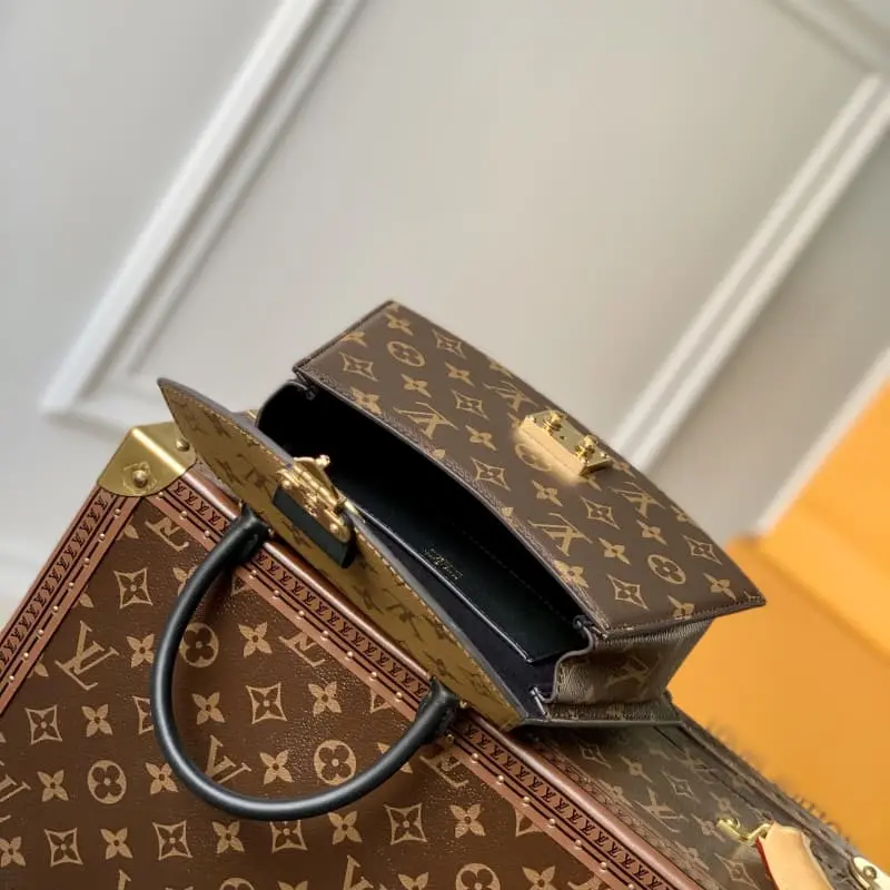 M46548 23.5x16.5x8cm High Quality Bags - Image 5