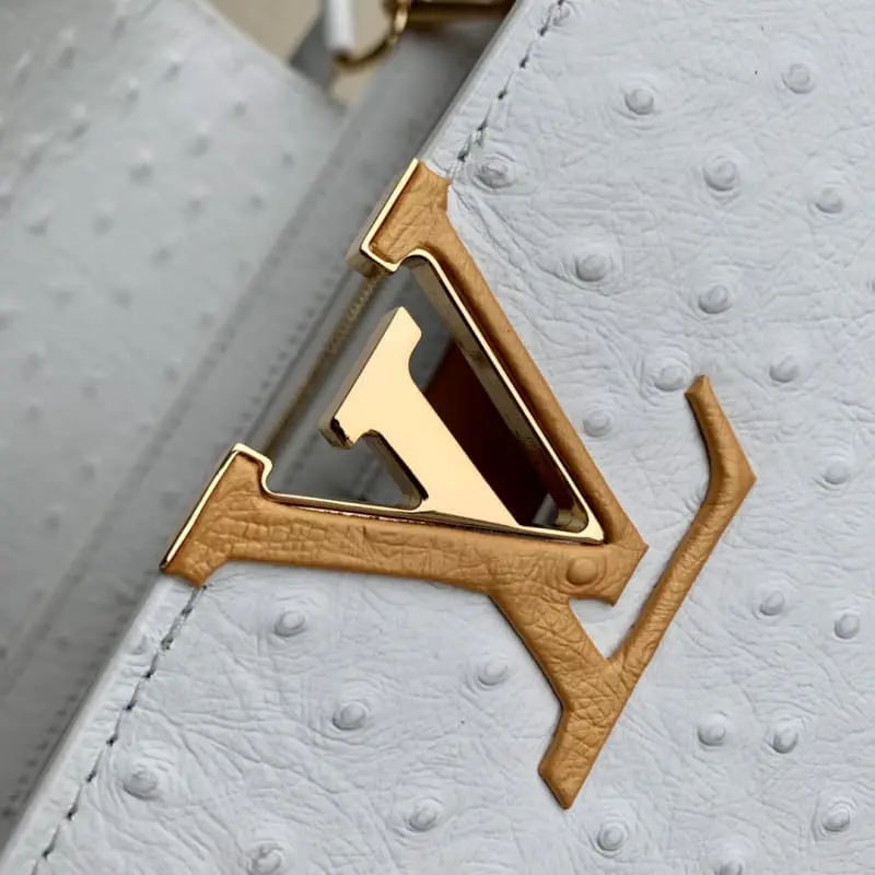 M93483 S3 31.5x20x11cm High Quality Bags - Image 5