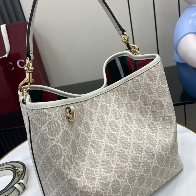 815103 CM 2 High-Quality Bags - Image 5