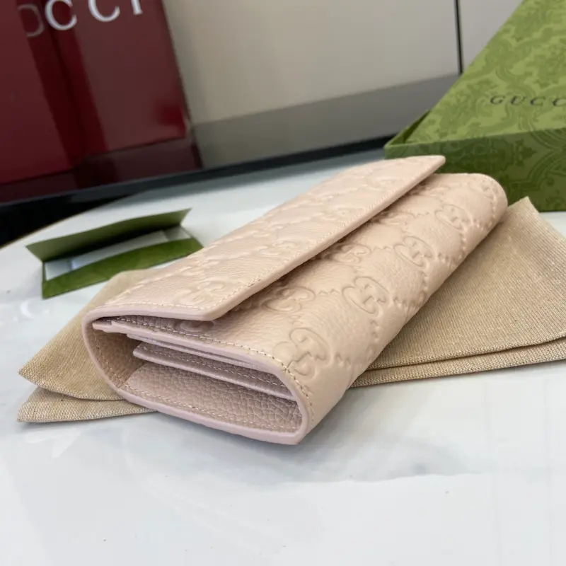 815922 CM 1 High-Quality Bags - Image 5