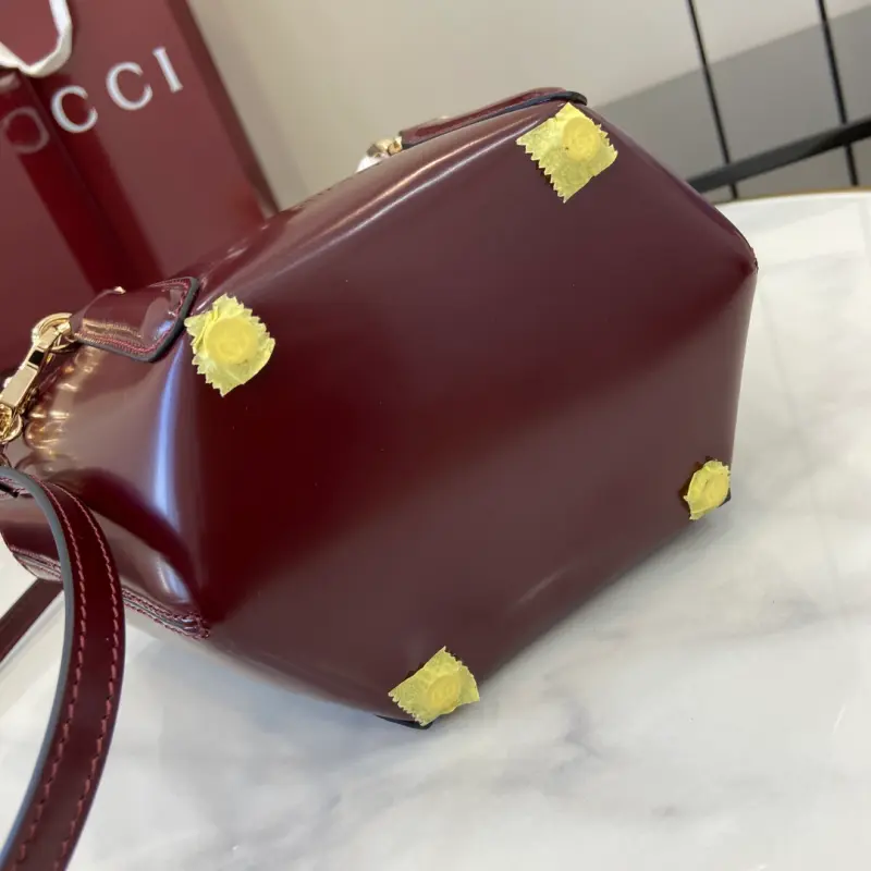 805832 CM 3 High-Quality Bags - Image 7