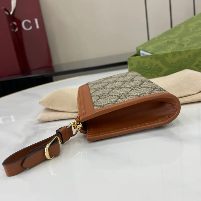 821804 CM 1 High-Quality Bags - Image 5