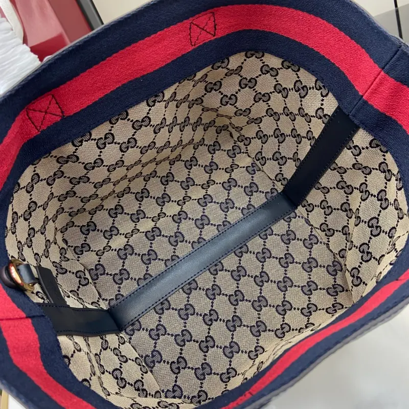 788211 CM 3 High-Quality Bags - Image 6