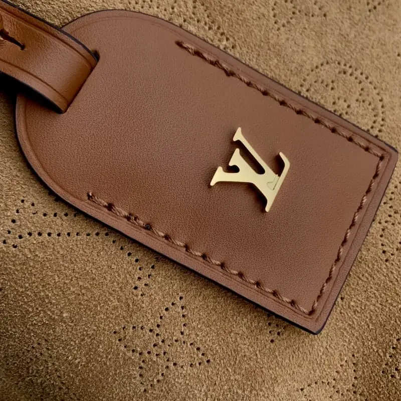 M11843 24x12x29cm High Quality Bags - Image 5