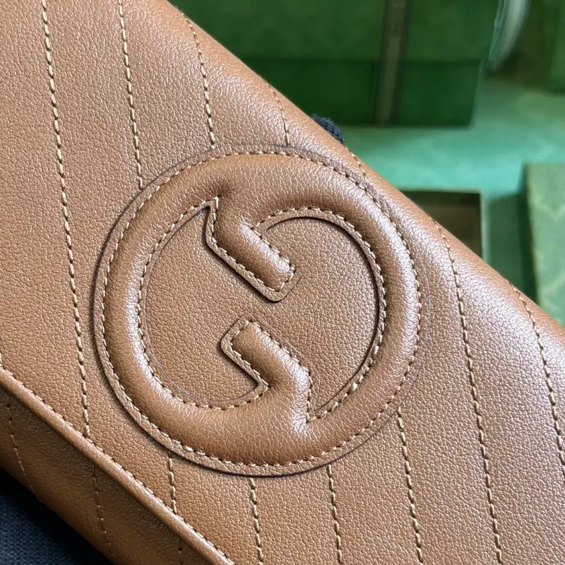 760302 CM 4 High-Quality Bags - Image 5