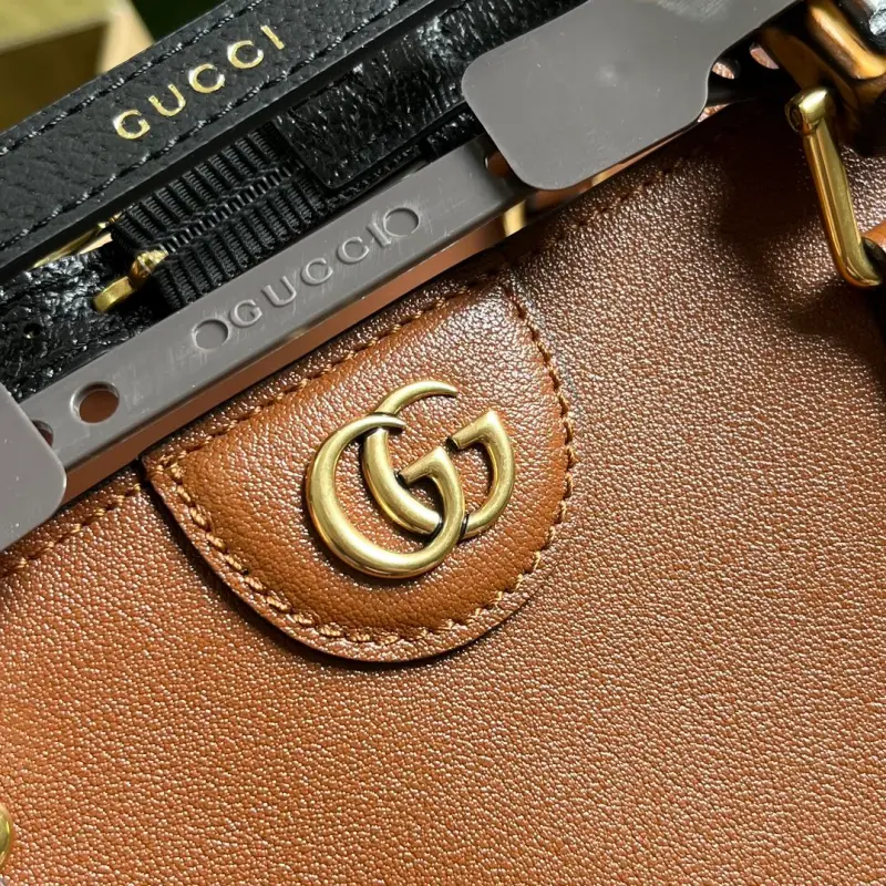 746270 CM 2 High-Quality Bags - Image 5