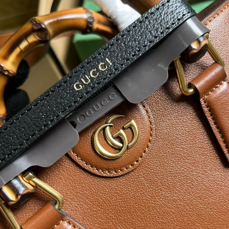 750396 CM 2 High-Quality Bags - Image 5