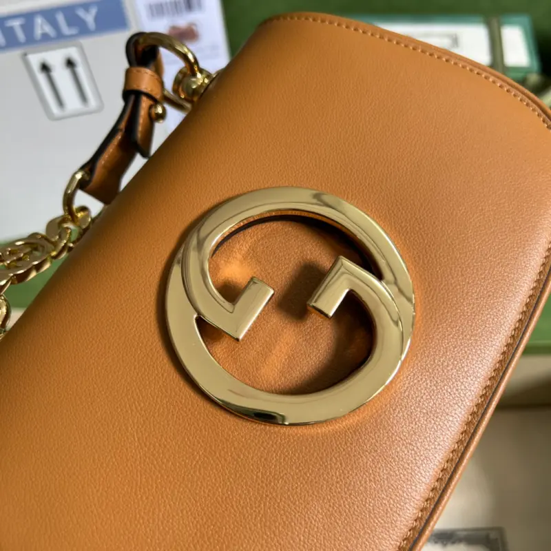 724645 CM 3 High-Quality Bags - Image 5