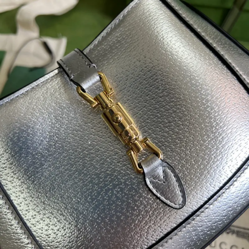 675799 CM 5 High-Quality Bags - Image 5