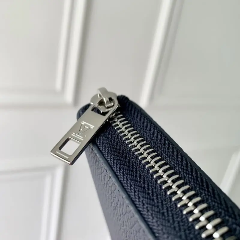 M80334 Blue 21x2.5x10cm High Quality Bags - Image 5