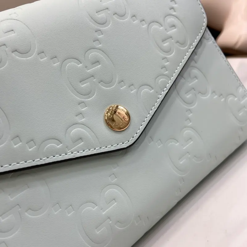 781555 CM 1 High-Quality Bags - Image 5