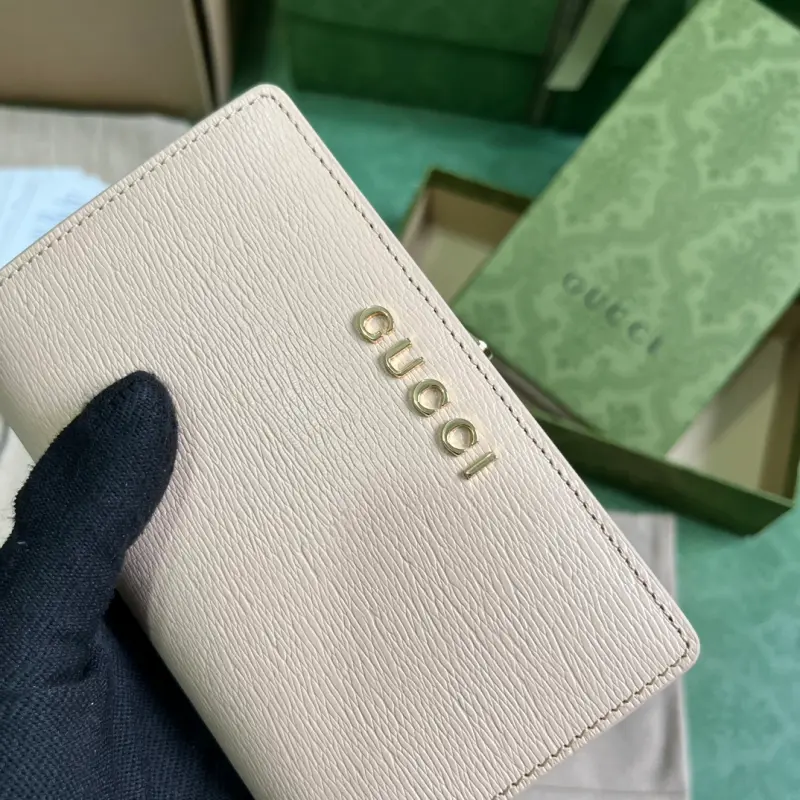 772640 CM 4 High-Quality Bags - Image 5