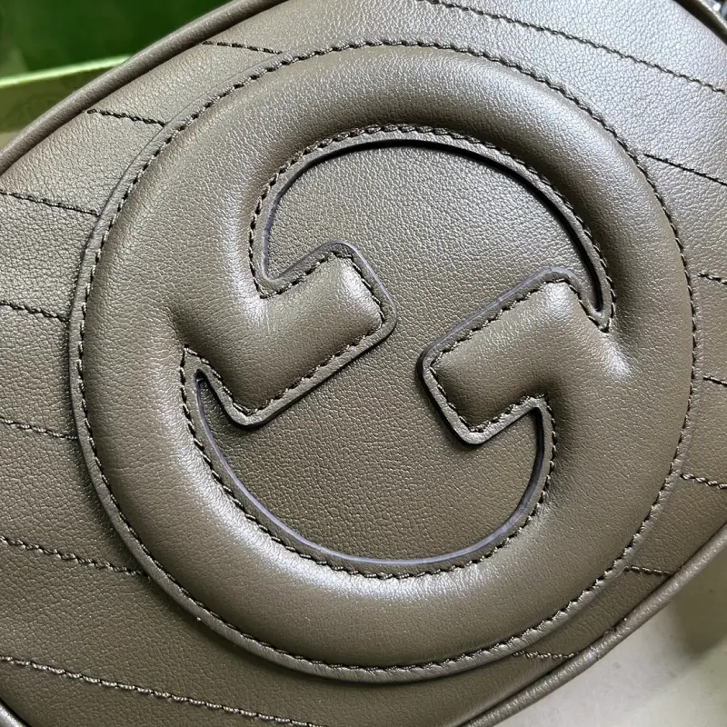 760175 CM 3 High-Quality Bags - Image 5