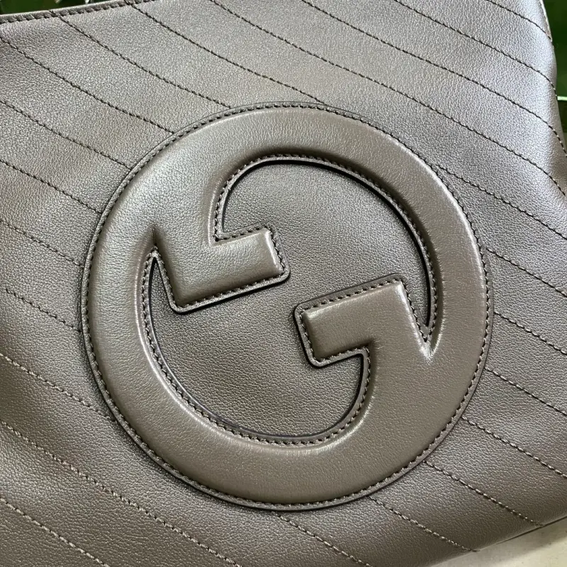 751518 CM 10 High-Quality Bags - Image 5