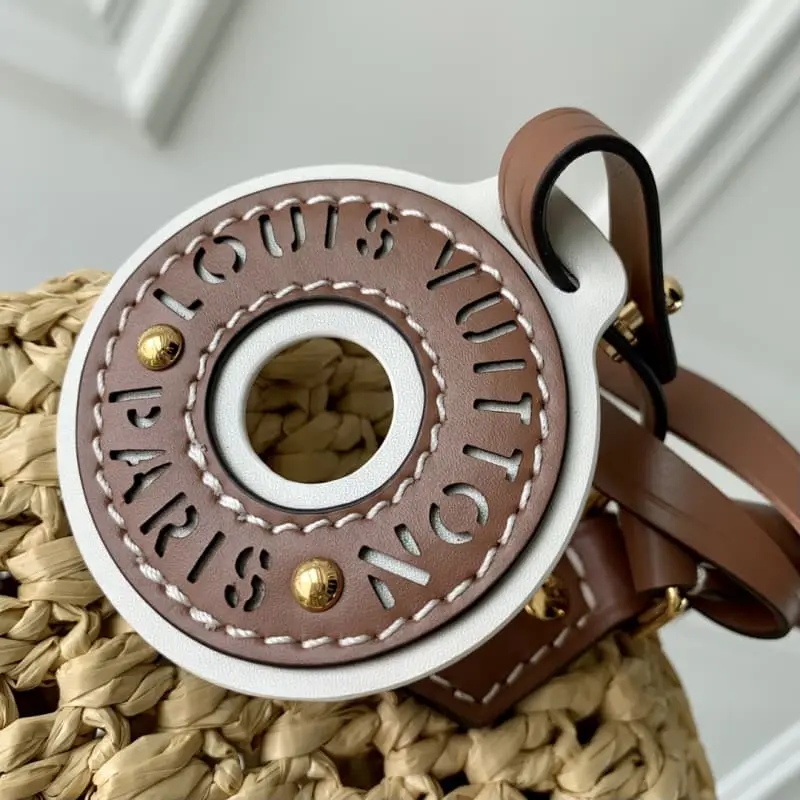 M83525 16x10x7.5cm High Quality Bags - Image 5