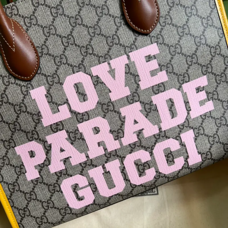 680956 CM 1 High-Quality Bags - Image 5