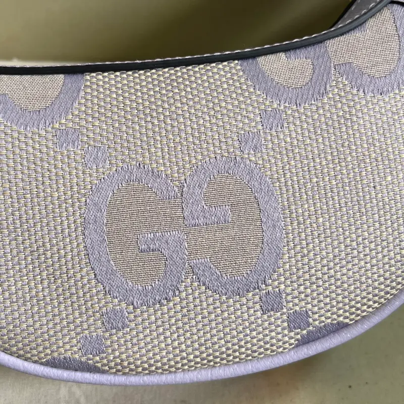 658551 CM 4 High-Quality Bags - Image 5