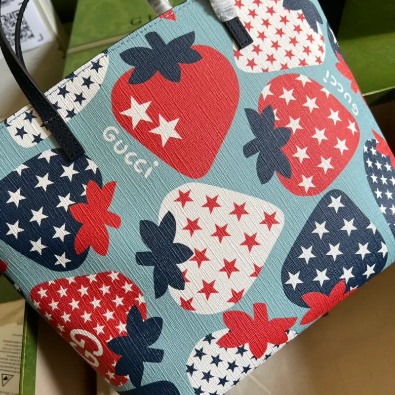 410812 CM 32 High-Quality Bags - Image 5