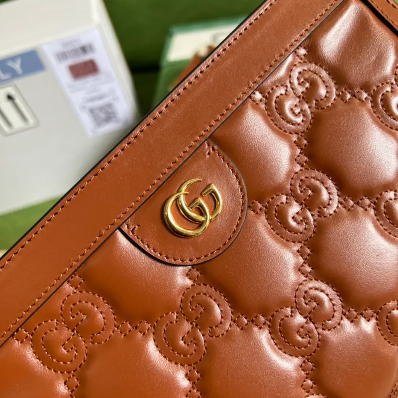 702200 CM 4 High-Quality Bags - Image 5