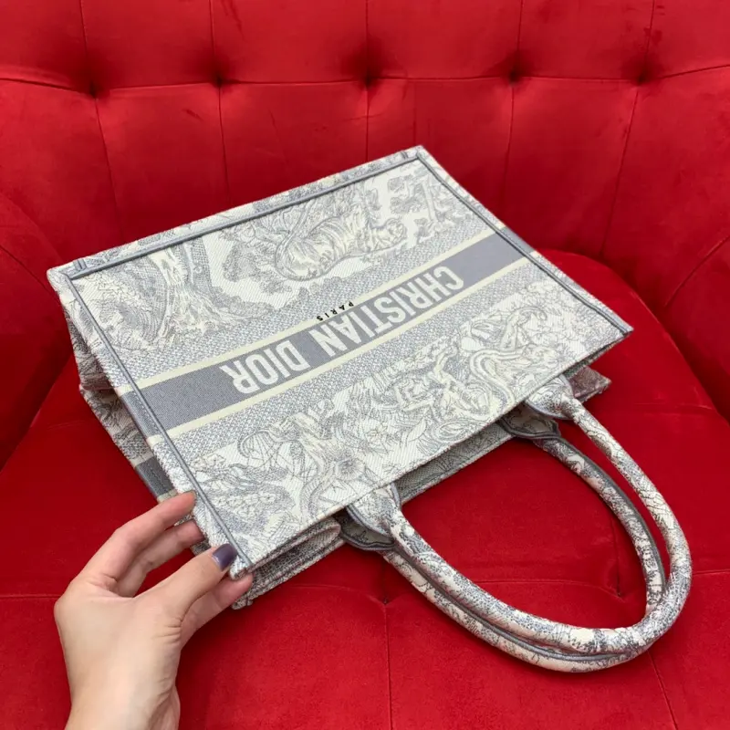 ML253 2 High Quality Bags - Image 5