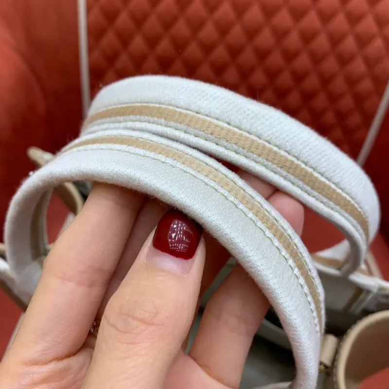 ML249 2 High Quality Bags - Image 9