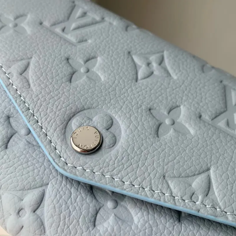 M17779 Silver Buckle 19x10.5x2cm High Quality Bags - Image 4