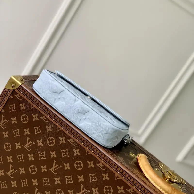 M83637 23.5x12x4.3cm High Quality Bags - Image 5