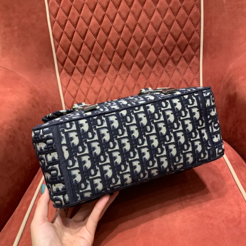 ML193 1 High Quality Bags - Image 5