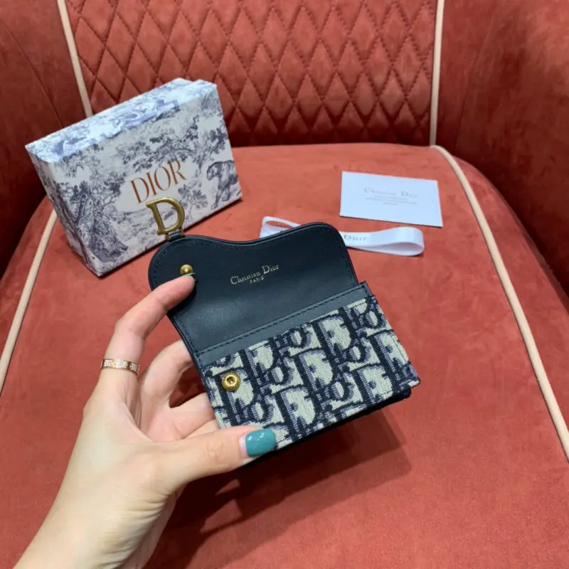 ML189 2 High Quality Bags - Image 5