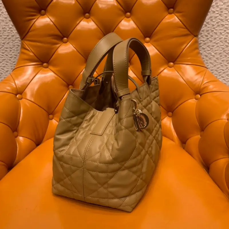 ML175 2 High Quality Bags - Image 5