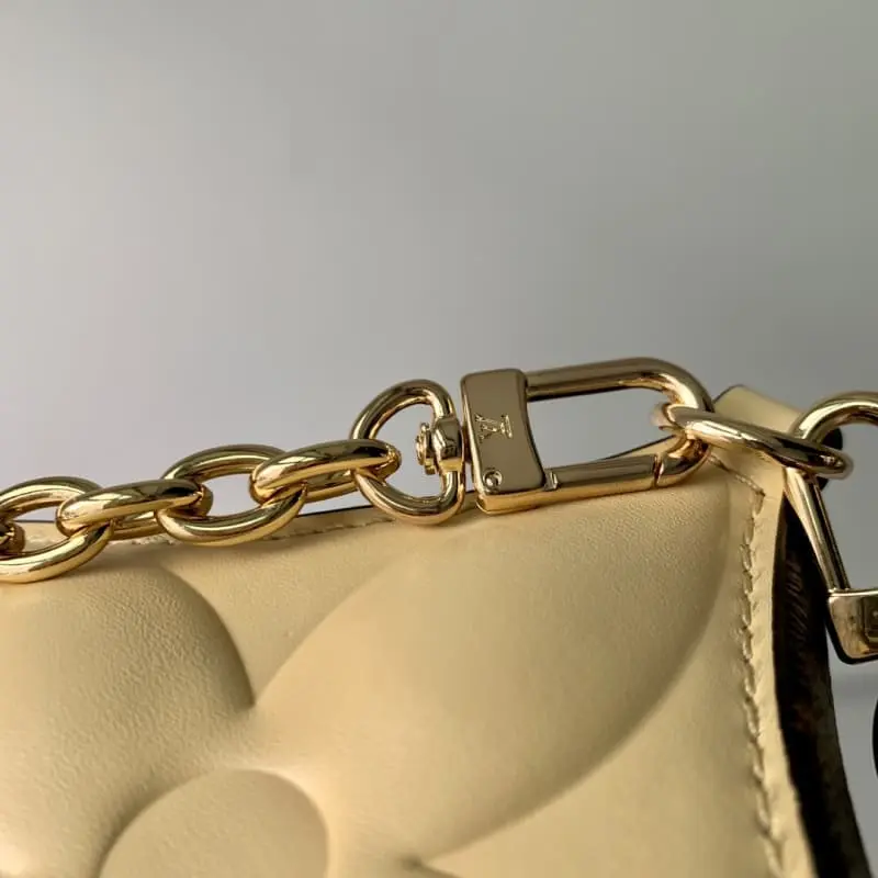 M11303 22.5x13x13cm High Quality Bags - Image 5