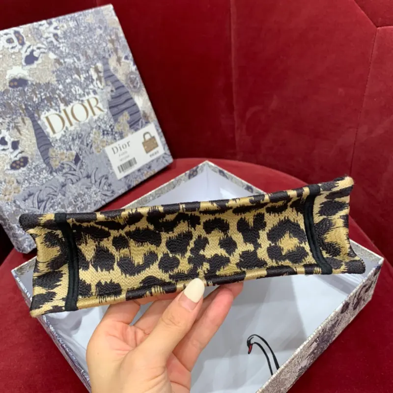 ML154 High Quality Bags - Image 5