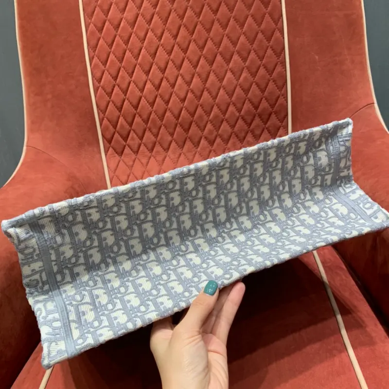 ML144 41cm High Quality Bags - Image 4