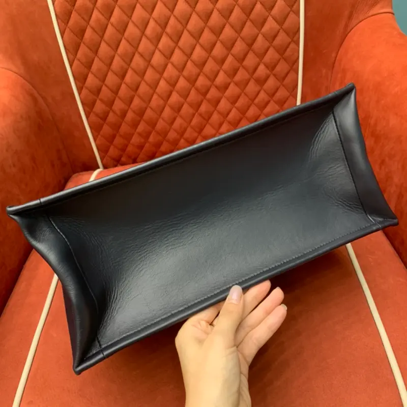 ML142 Medium High Quality Bags - Image 5