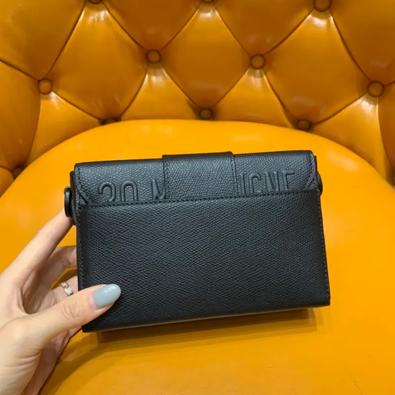 ML135 High Quality Bags - Image 5