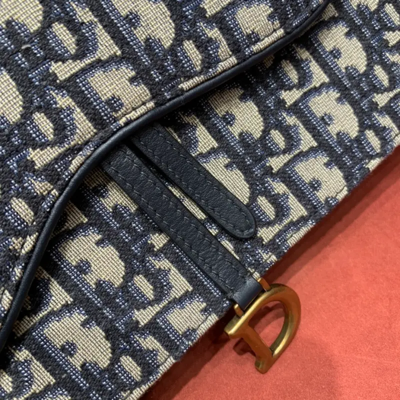 ML122 High Quality Bags - Image 5